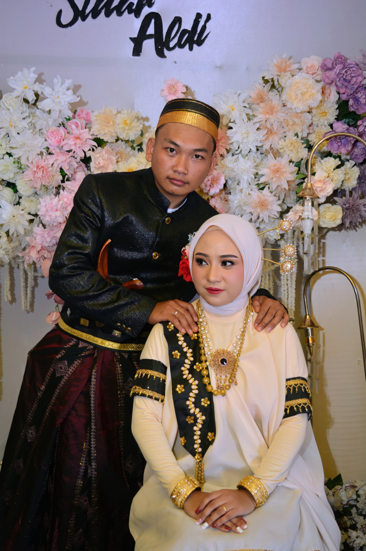 https://Sinaraldy.webnikah.com/dirmember/00000028/Sinaraldy/photo-277289-326872-l-202508170540.jpg